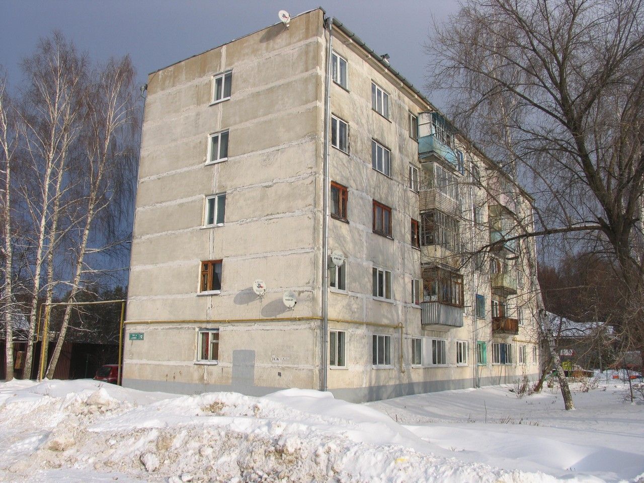 Отремонтированный дом в Зеленодольске вновь нуждается в капремонте