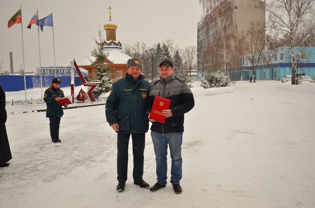 В День спасателя России в Зеленодольском гарнизоне приняли присягу 34 молодых сотрудника