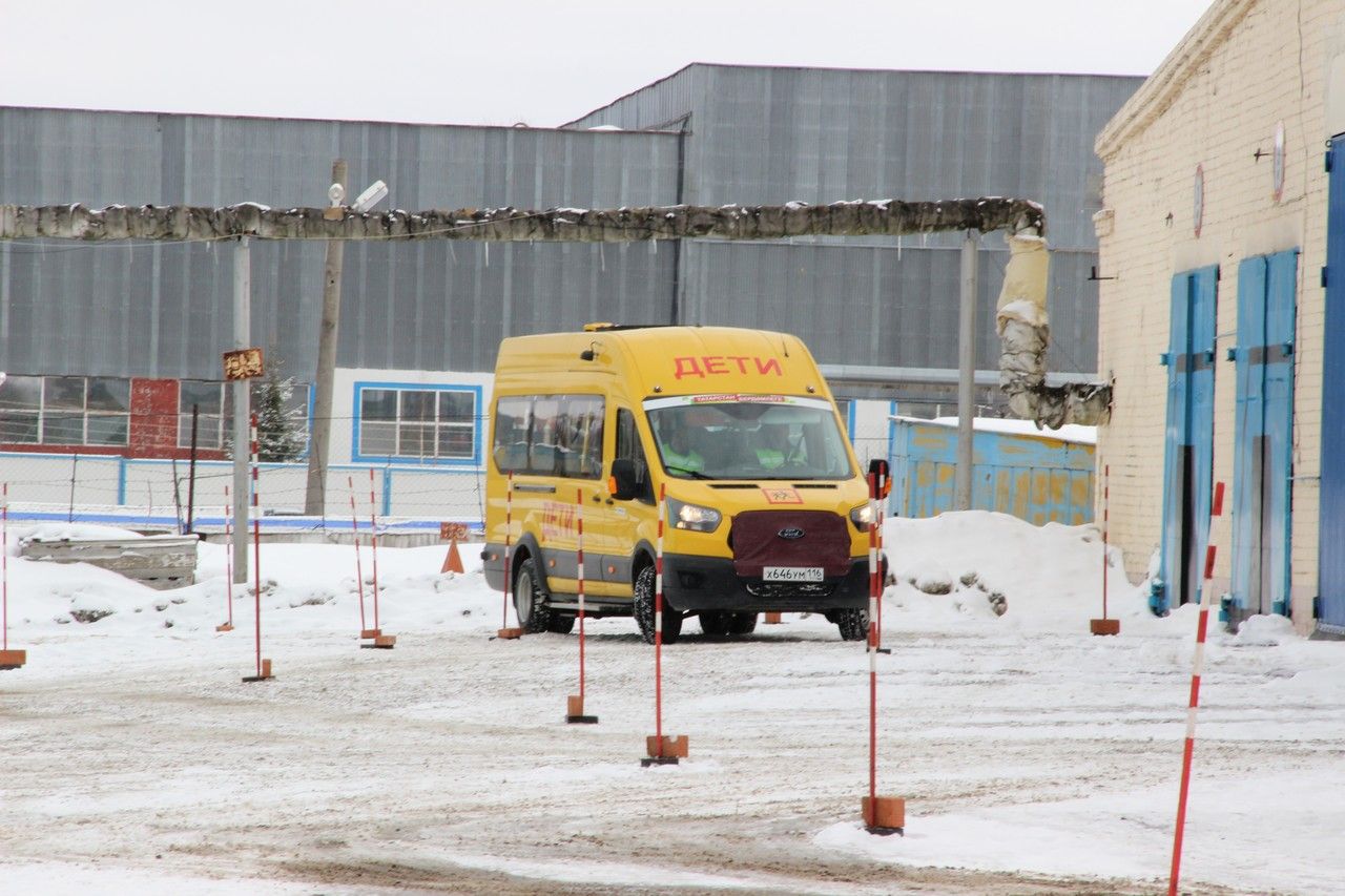 Фото: Кто лучший водитель автобуса в Зеленодольском районе