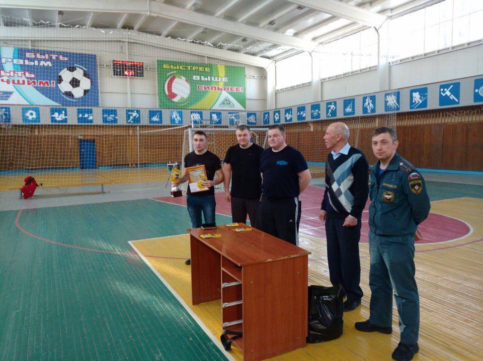 Зеленодольские пожарные провели соревнования по волейболу памяти Геннадия Климина