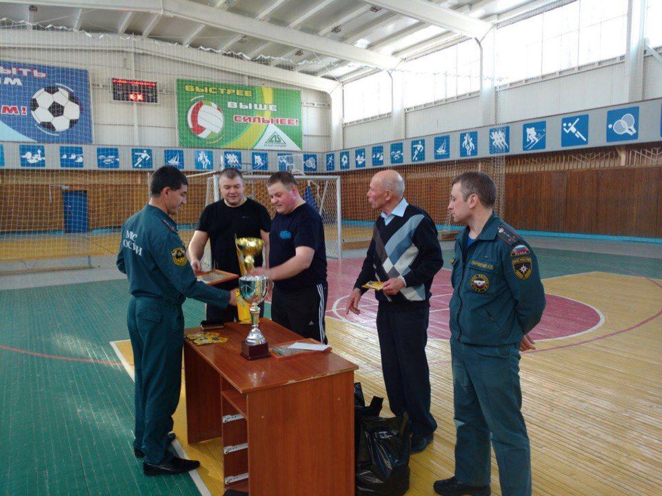 Зеленодольские пожарные провели соревнования по волейболу памяти Геннадия Климина