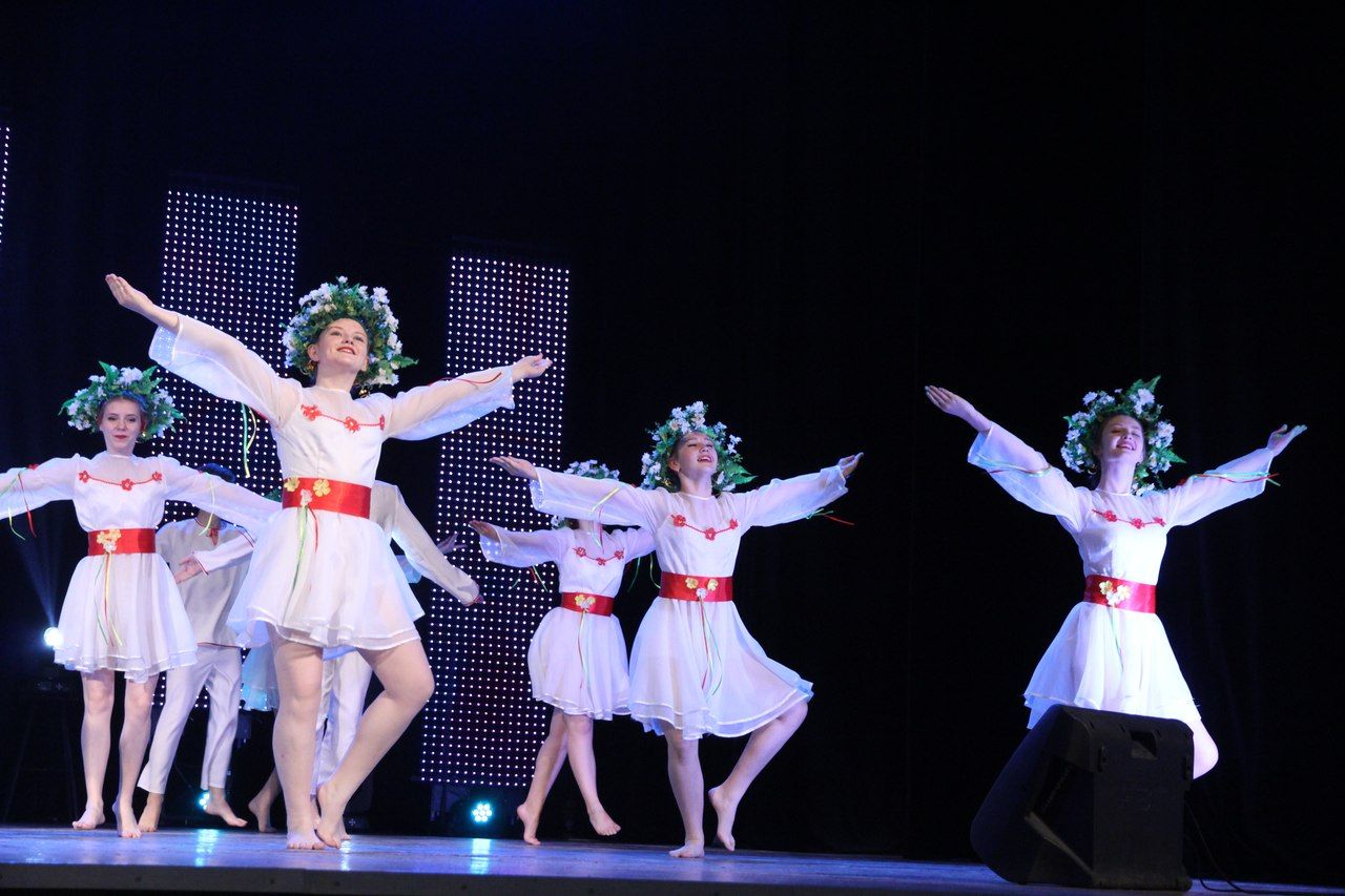 Фоторепортаж: Танцевальному зеленодольскому коллективу "Импульс" исполнилось 15 лет