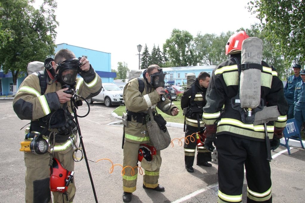 В Зеленодольском гарнизоне провели соревнования, посвященные памяти погибших пожарных