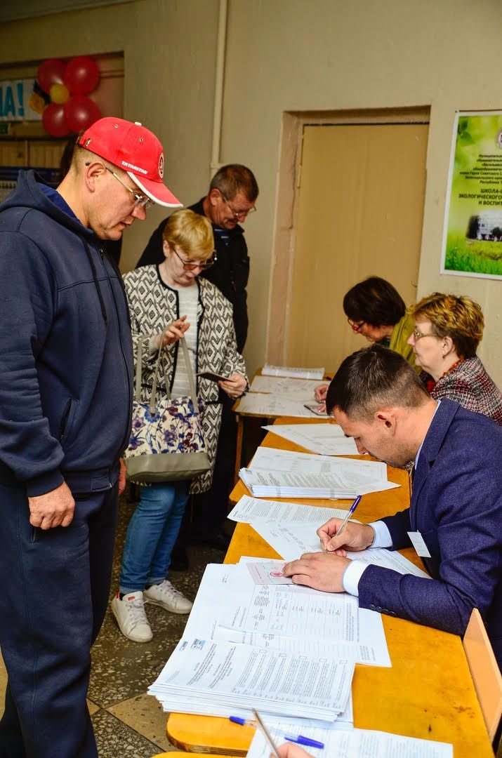 Глава Зеленодольского района принял участие в предварительном голосовании партии «Единая Россия»