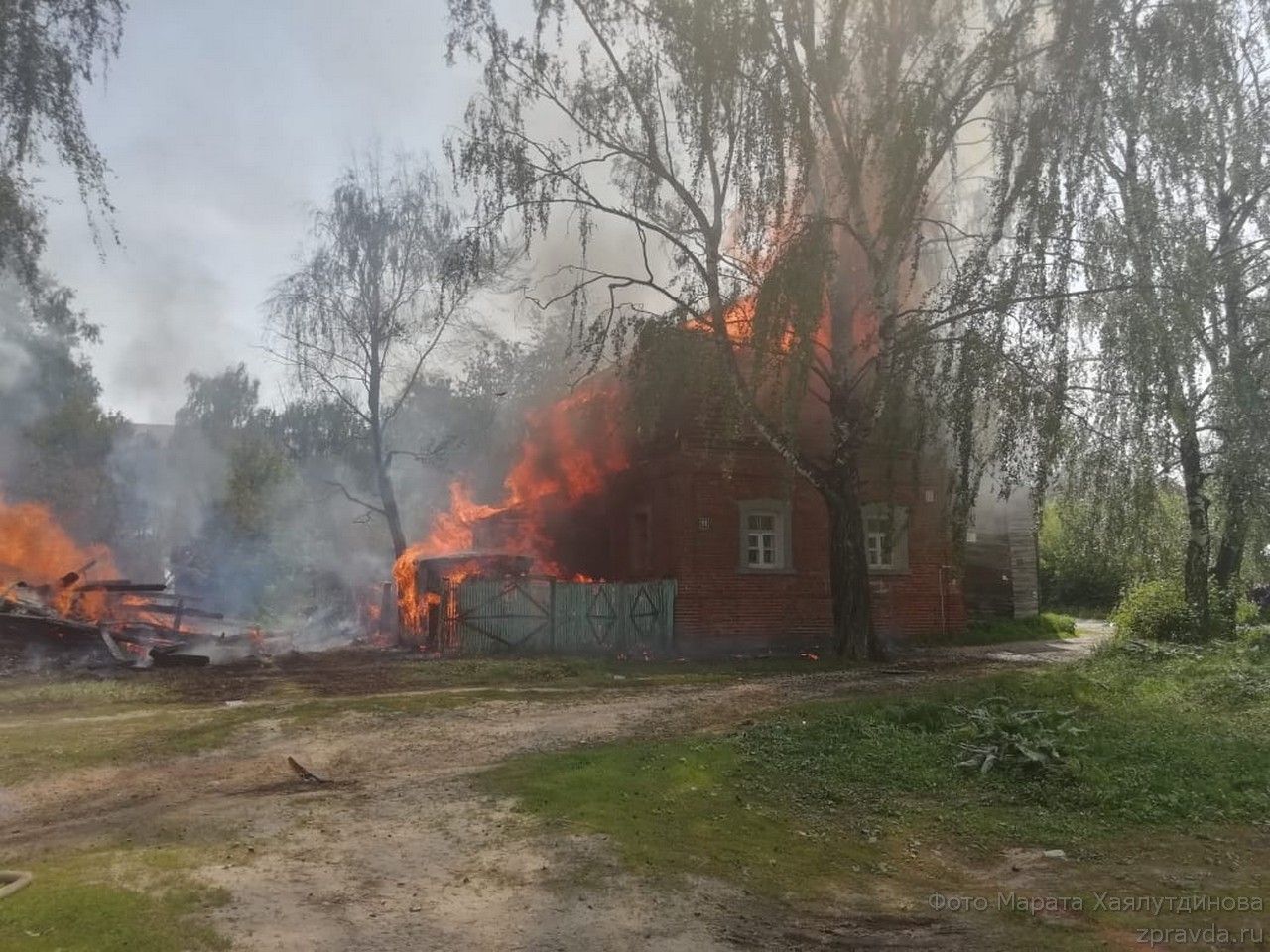 Сгорел дом в "Полукамушках", где жил министр судостроения СССР Борис Бутома