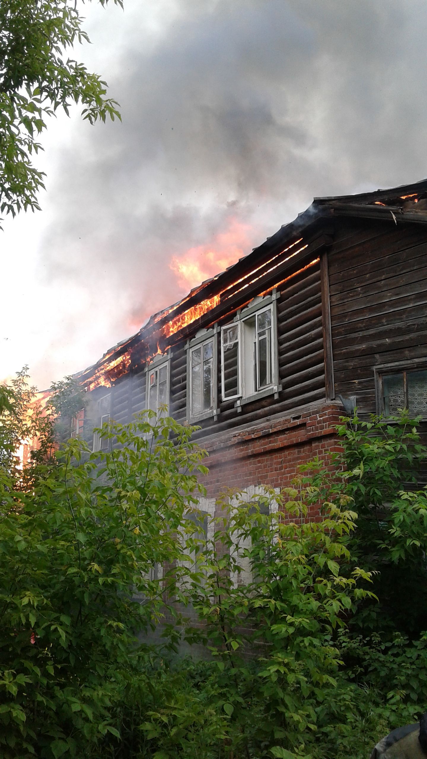 Пожар в "Полукамушках": Стали известны подробности возгорания за 16 июня