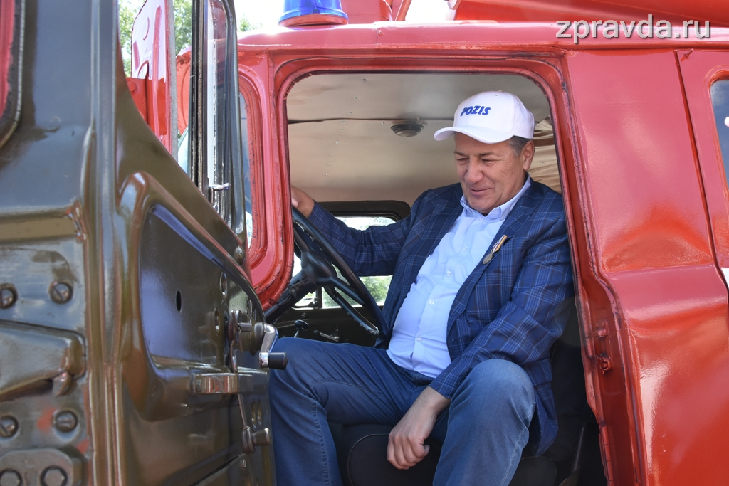 Зеленодольский гарнизон получил две новые пожарные машины от компании POZIS
