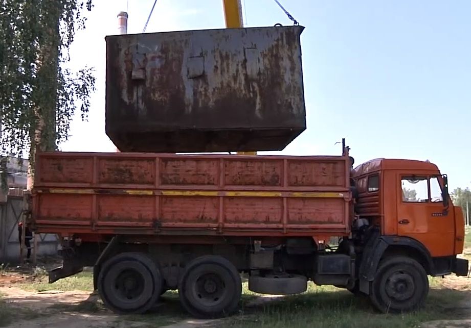 В Зеленодольске на ул.Маршала Жукова начался снос гаражей