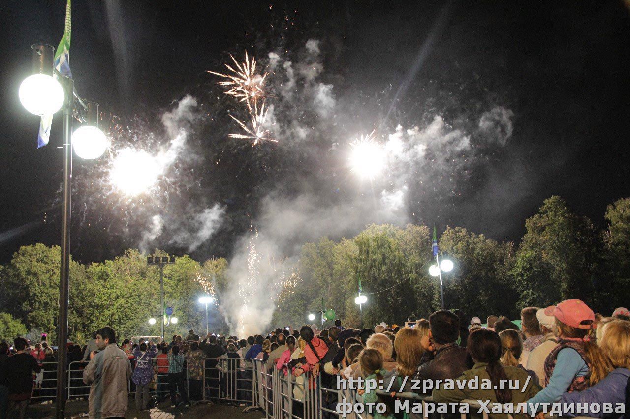 Когда в Зеленодольске отпразднуют День республики и День города?