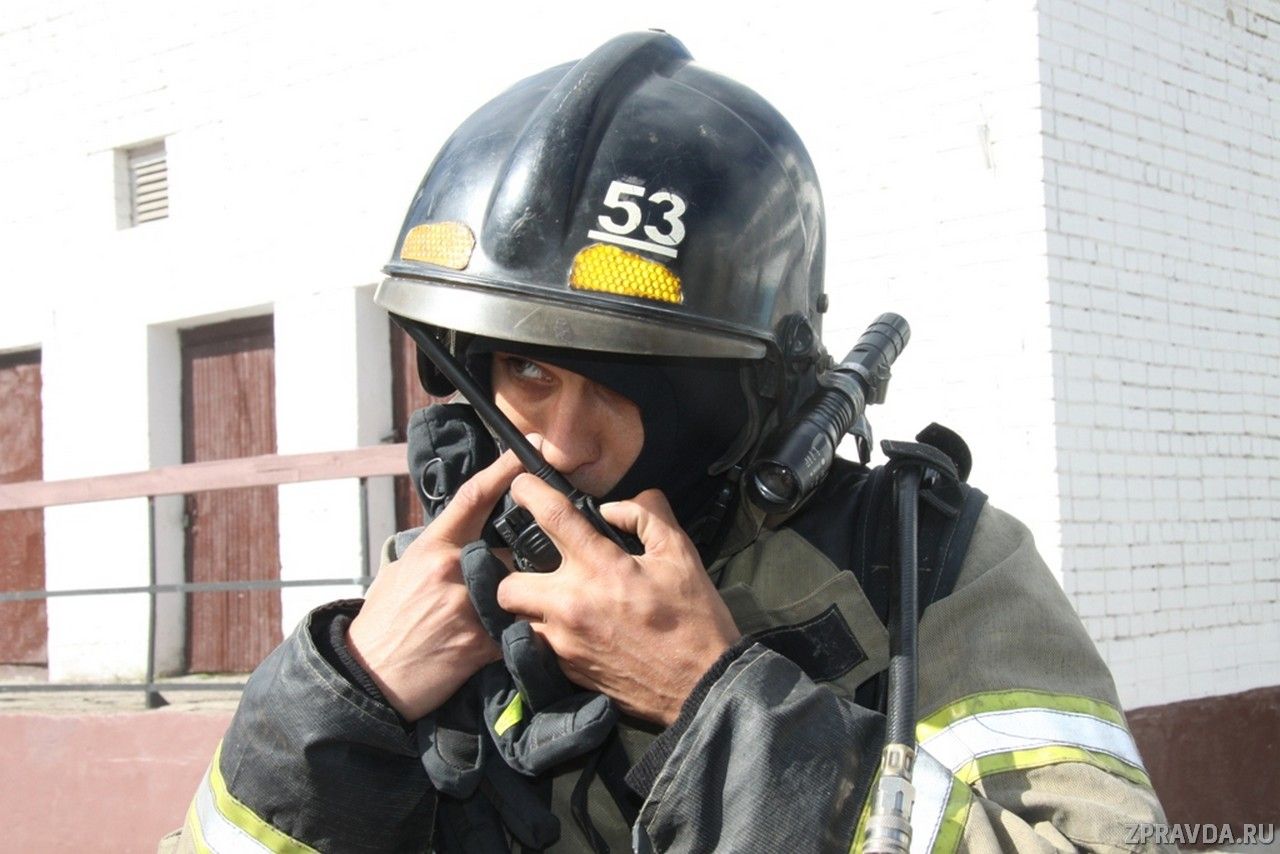 Зеленодольские пожарные провели пожарно-тактические учения в Лицее №9 имени А.С.Пушкина