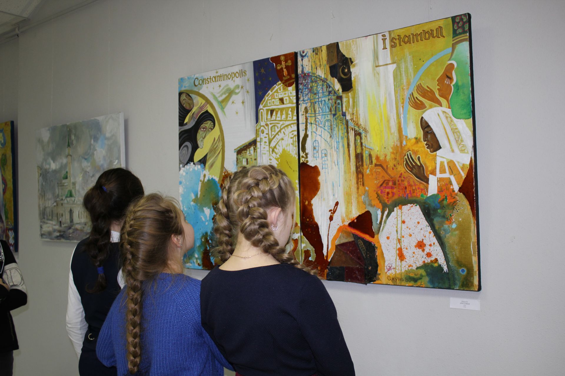 Из Раифы в Зеленодольск приехала уникальная выставка, созданная за 12 дней