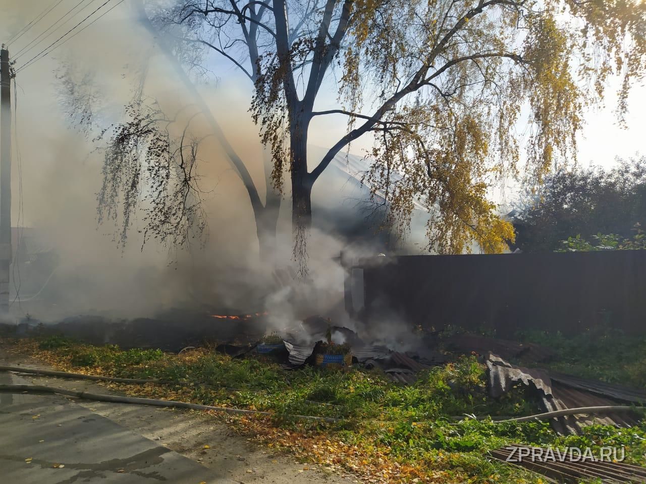 На пожаре в Зеленодольском районе обнаружили тела трëх погибших