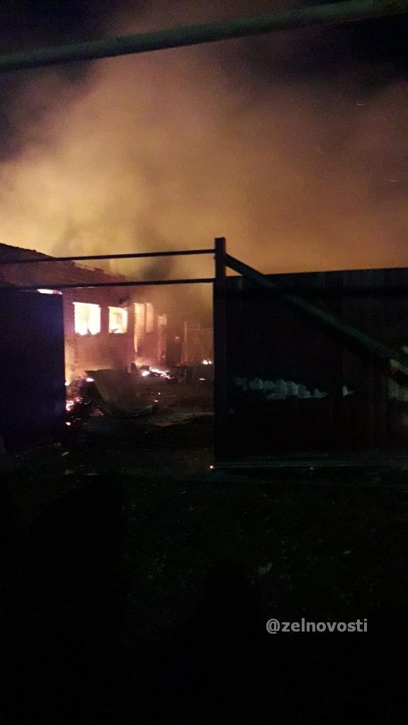 В деревне Татарское Танаево на пожаре едва не погиб мужчина