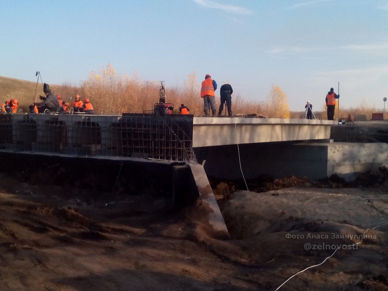 У деревни Киреево идёт реконструкция автомобильного моста через речку Горлинка