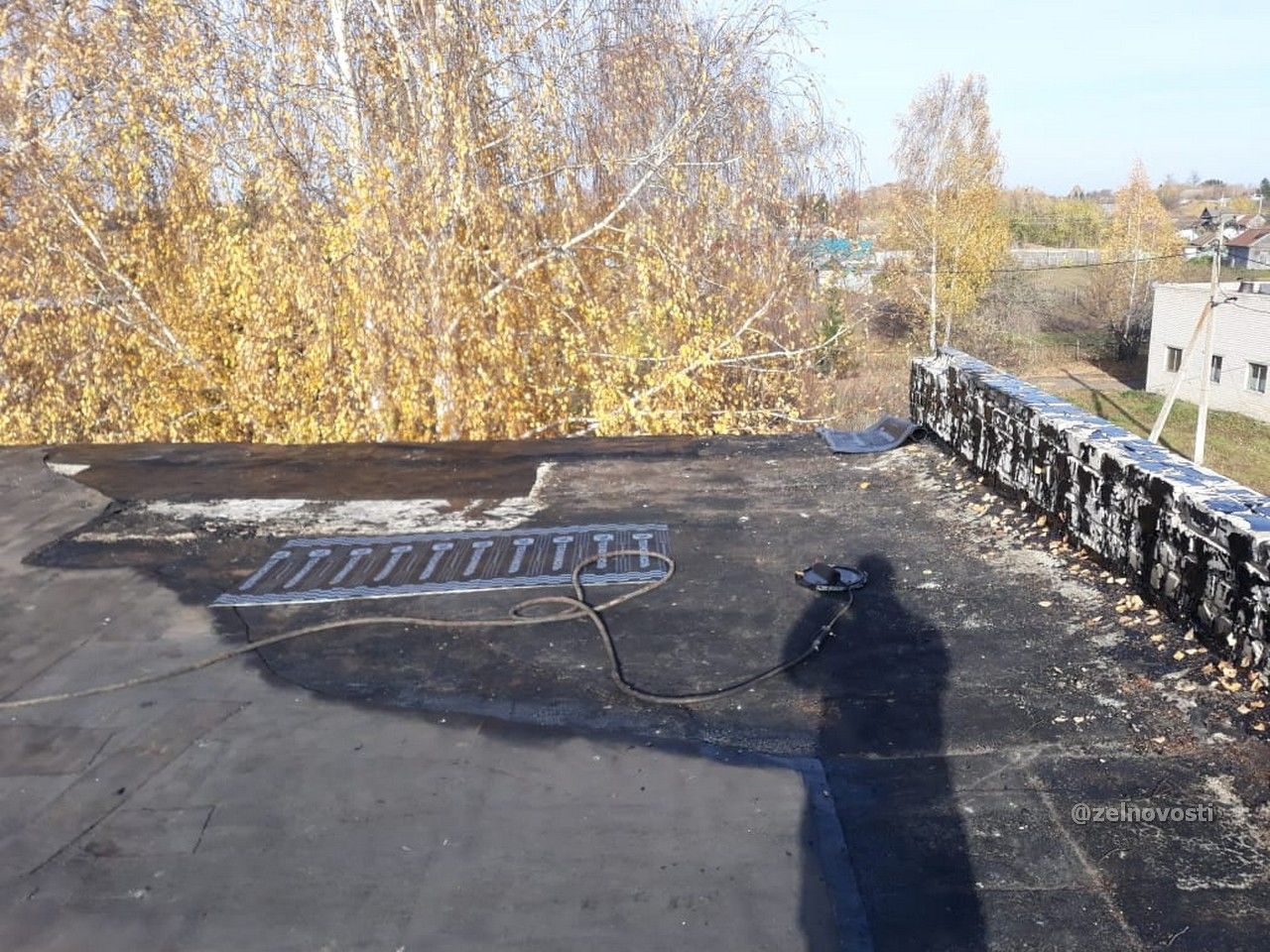 В Кугушеве отремонтирована крыша спортзала сельской школы