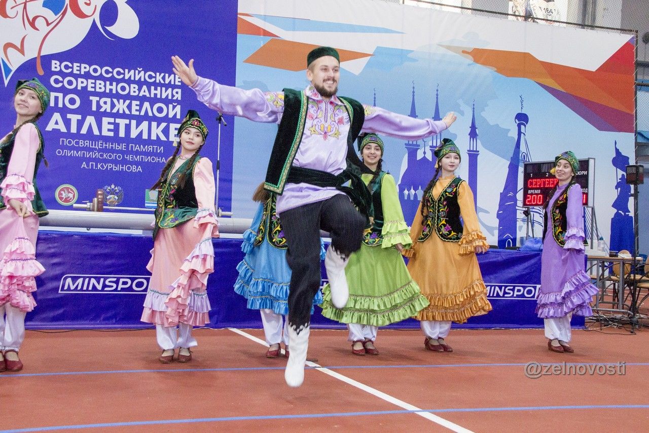 Масштабные соревнования российского уровня: На "Маяке" прошёл тяжелоатлетический турнир