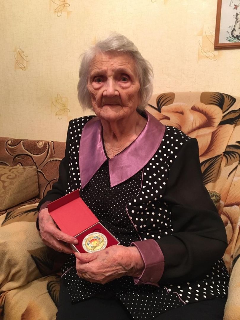 «16 раз провожала мужа на фронт» Екатерина Жирнова отметила 100-летний юбилей