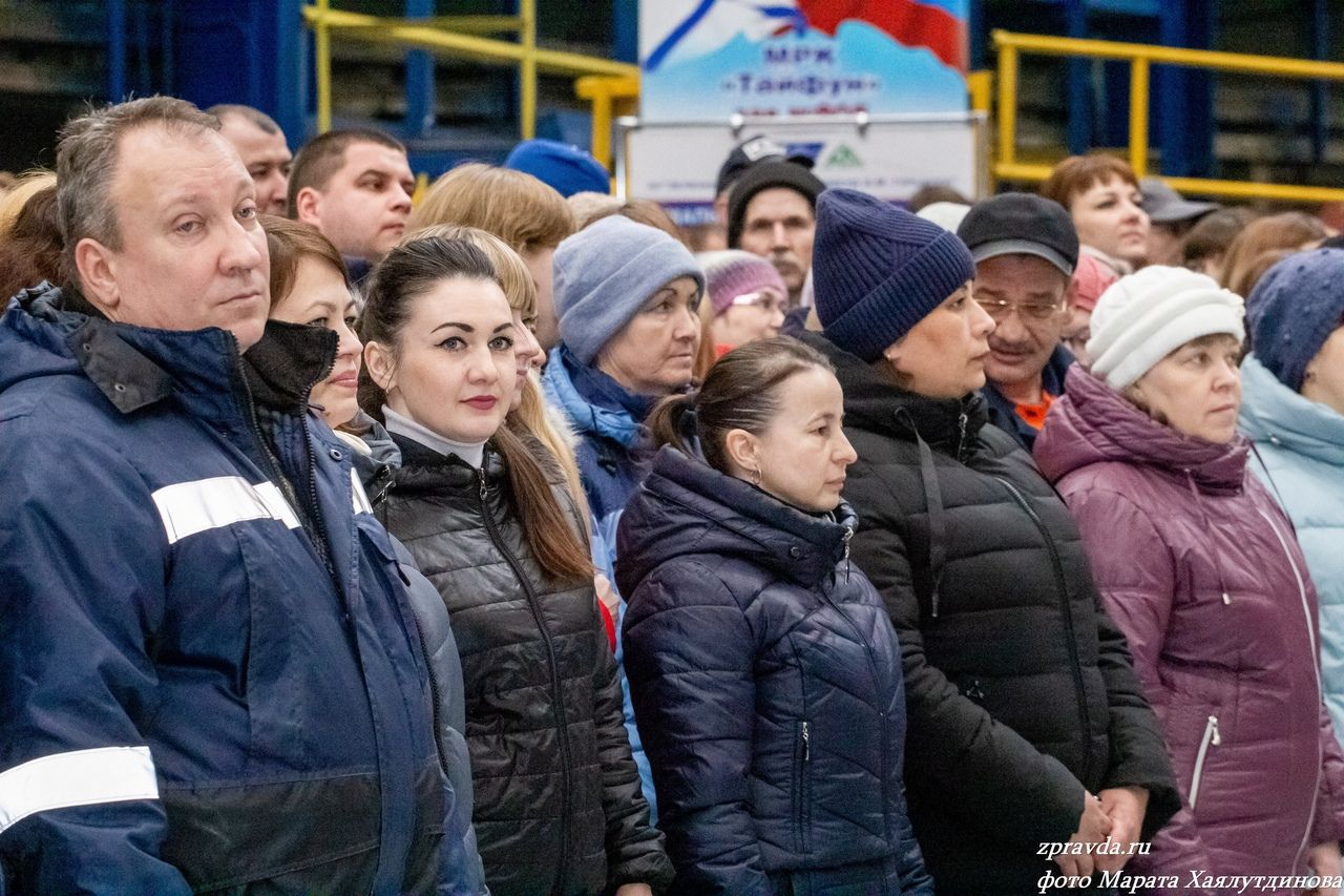 Рустам Минниханов принял участие в закладке теплохода «Чайка»