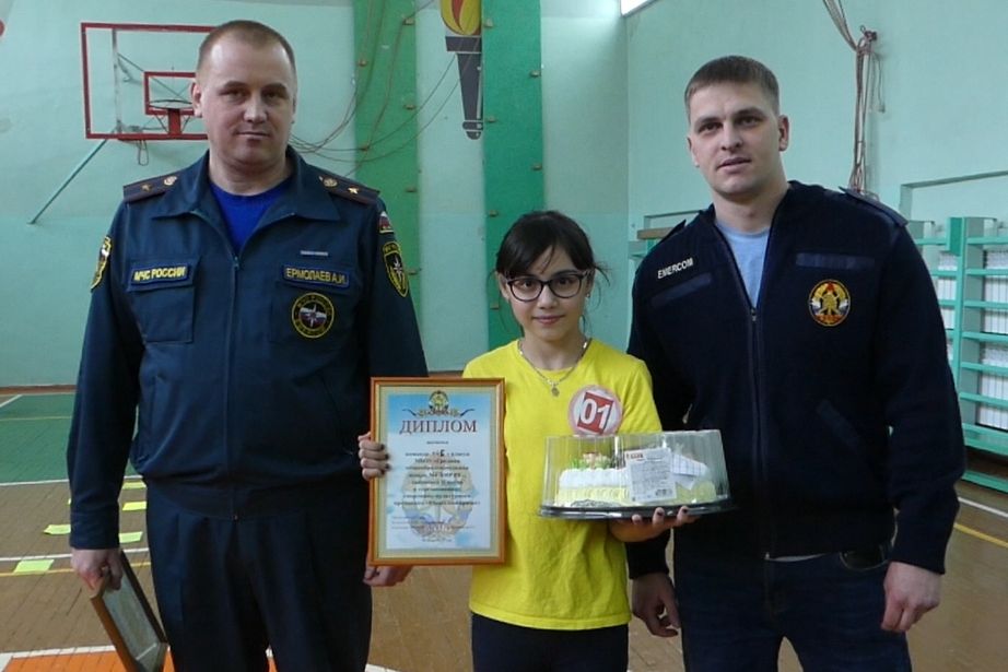 В Зеленодольске провели соревнования среди «юных пожарных»