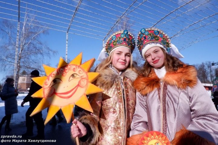 В Зеленодольске широко отпраздновали Масленицу