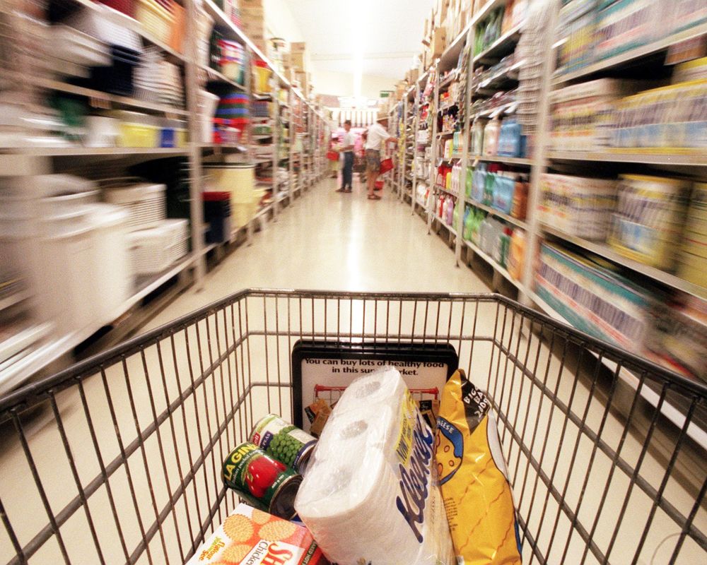 Карантинная корзина: Какие продукты закупить, чтобы пережить ограничения по передвижению