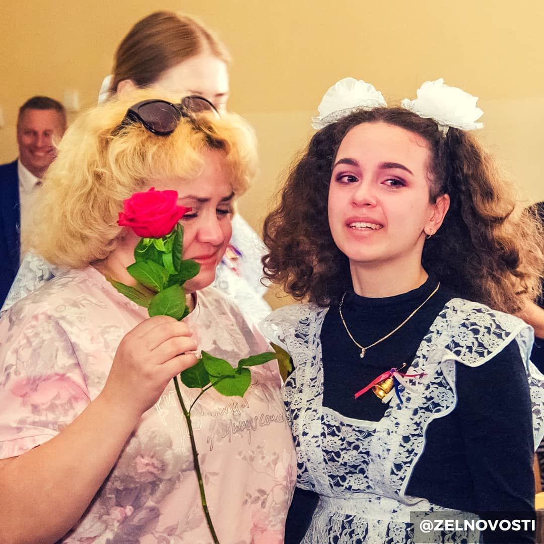 Министр по делам молодежи РТ Дамир Фаттахов поздравил школьников в своём Instagram