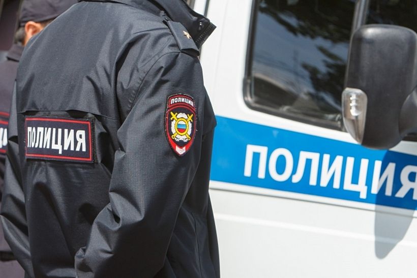 29-летний житель Зеленодольска ограбил таксиста, угрожая ему ножом