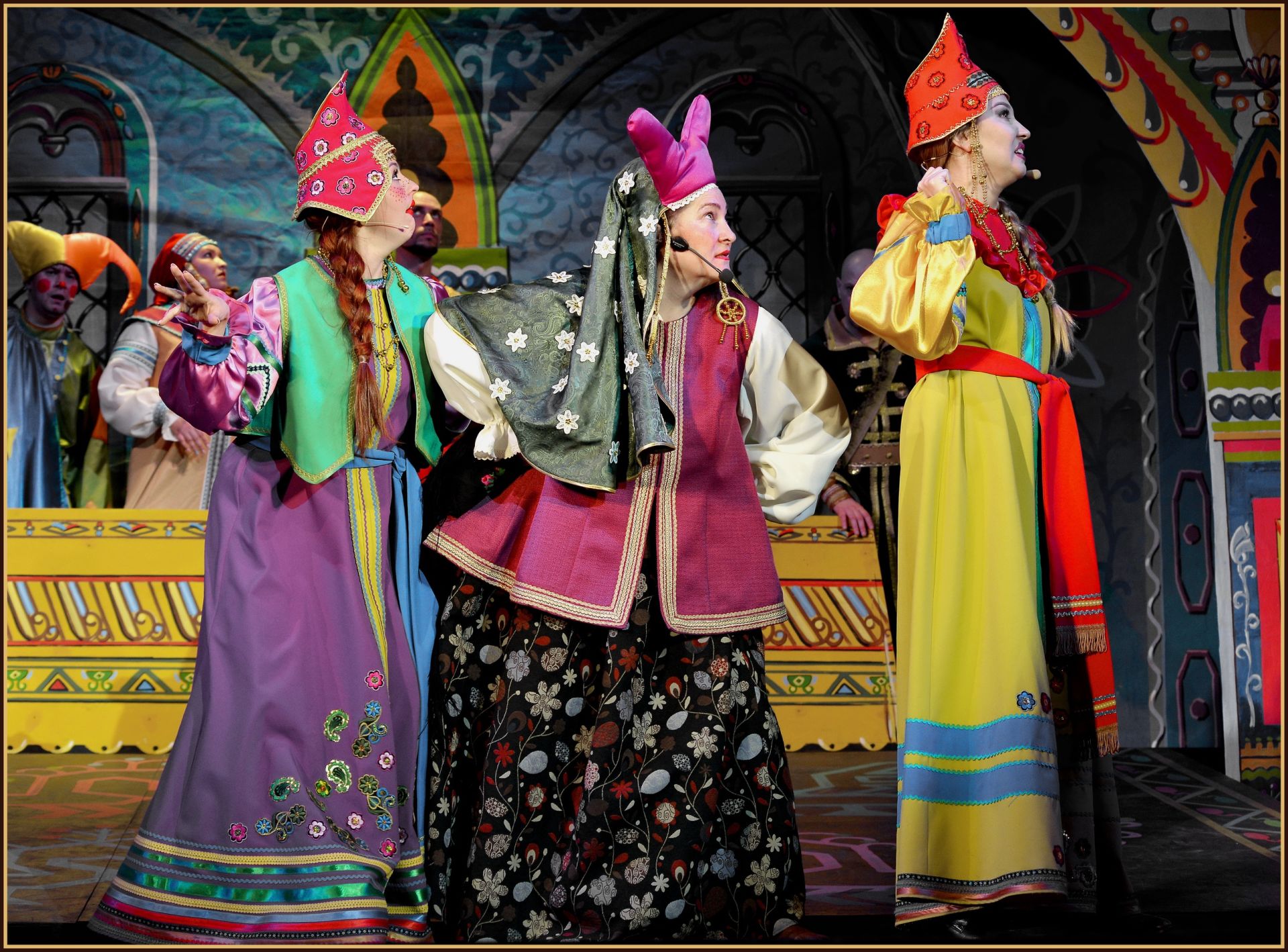 Здесь русский дух, здесь Пушкина поют: Нацпроект «Культура малой родины» дарит зрителям красочные спектакли