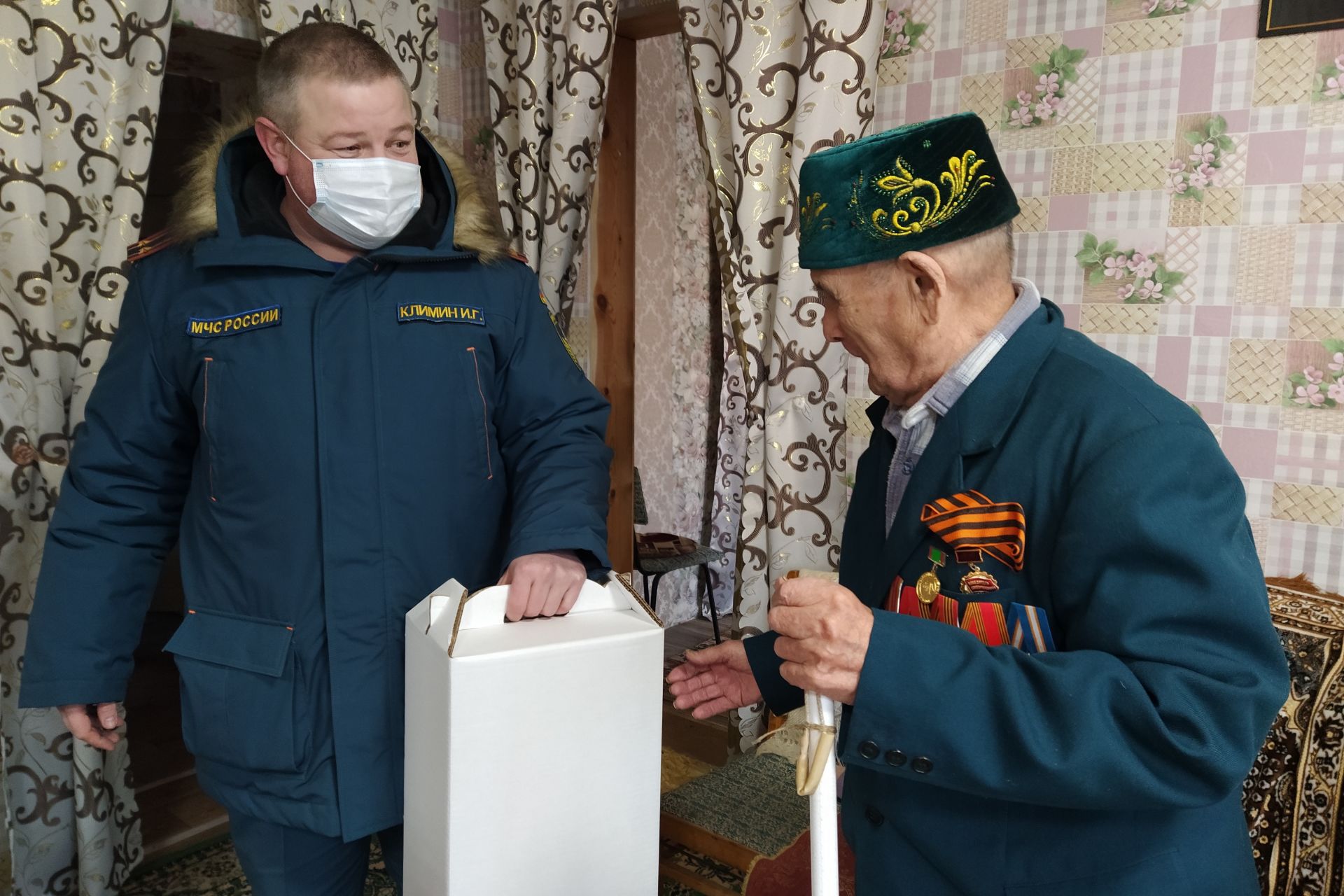 В Зеленодольском гарнизоне поздравили 92-летнего ветерана