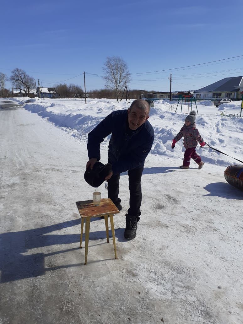 Пироги, игры и конкурсы: В селе Русском Азеелево весело отметили Науруз