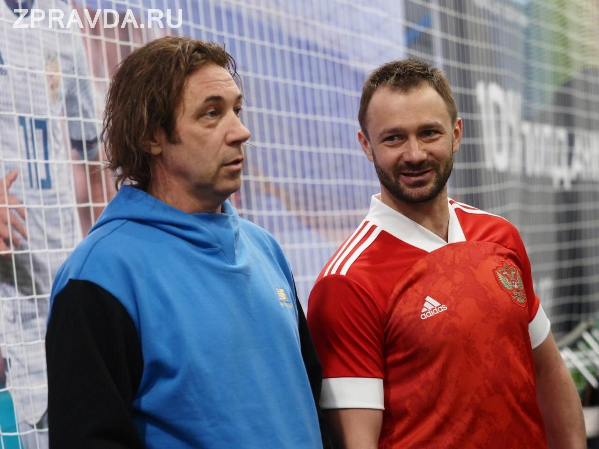 Дмитрий Сычев и Александр Мостовой провели мастер класс по футболу в Зеленодольске