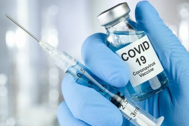 Можно ли и нужно ли вакцинироваться против COVID-19 пожилым людям