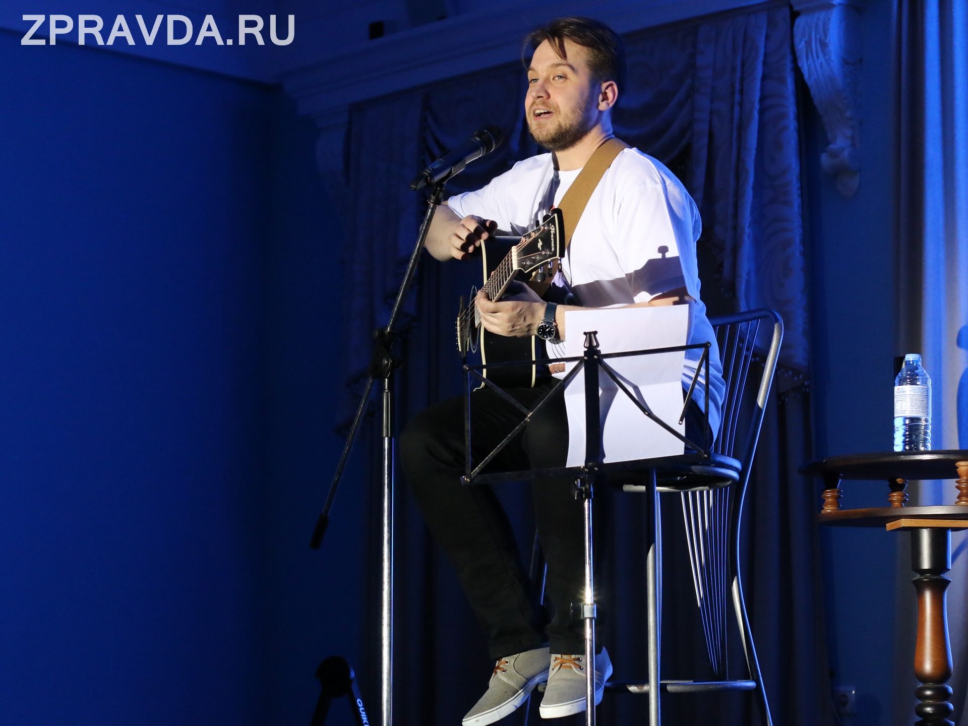 Актер Зеленодольского музыкального театра Максим Малин презентовал дебютный альбом