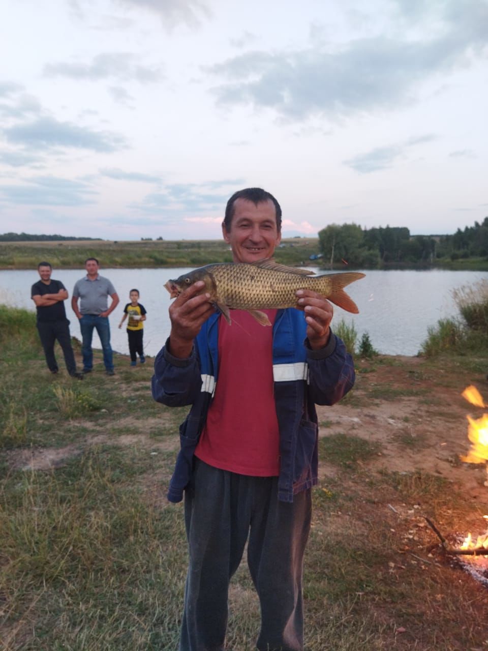 В Нижнеураспугинском сельском поселении в плотине Кызыл Тан состоялись соревнования по рыбной ловли