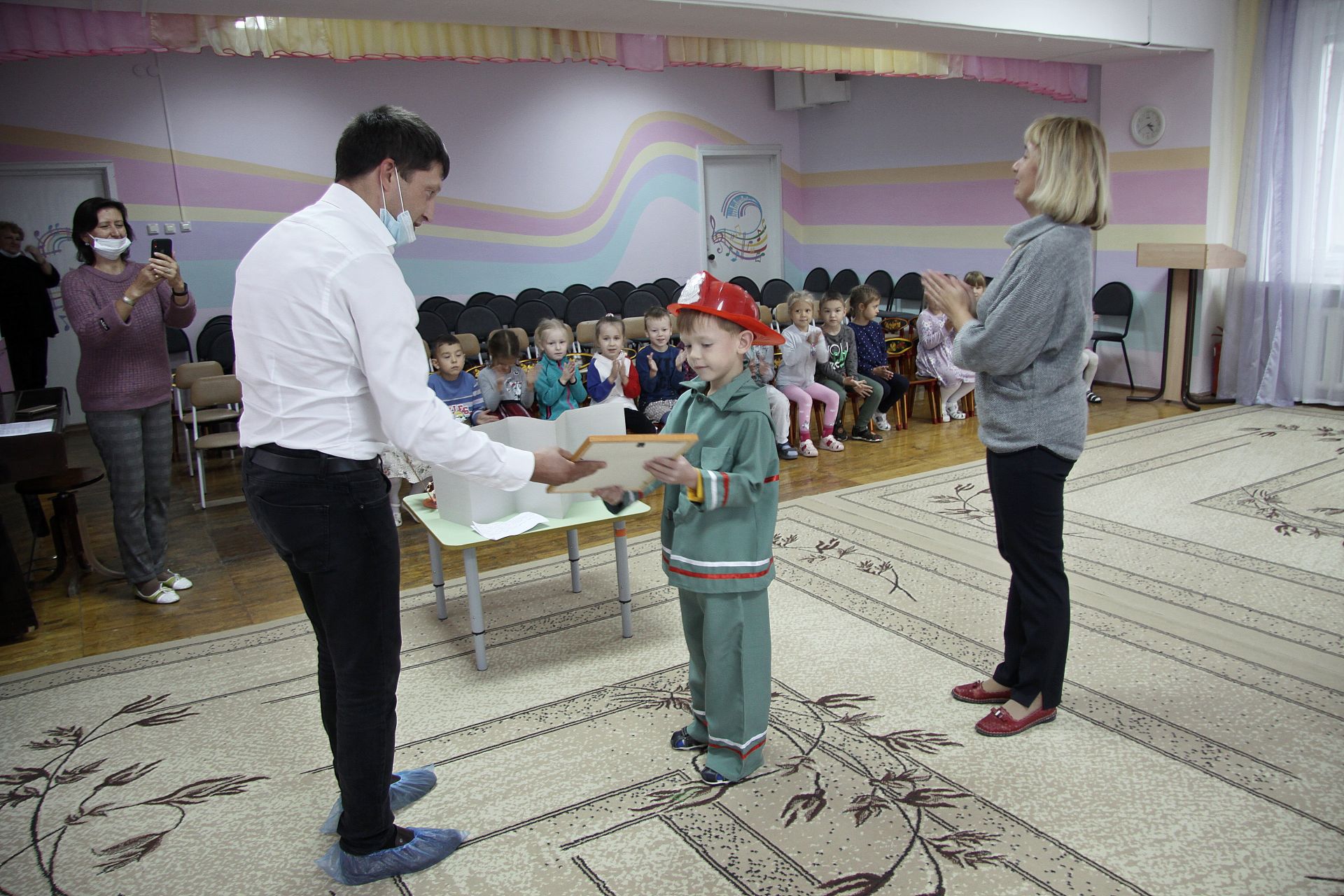 Воспитанники детского сада «Ёлочка» стали призёрами Всероссийского конкурса «Таланты и поклонники»