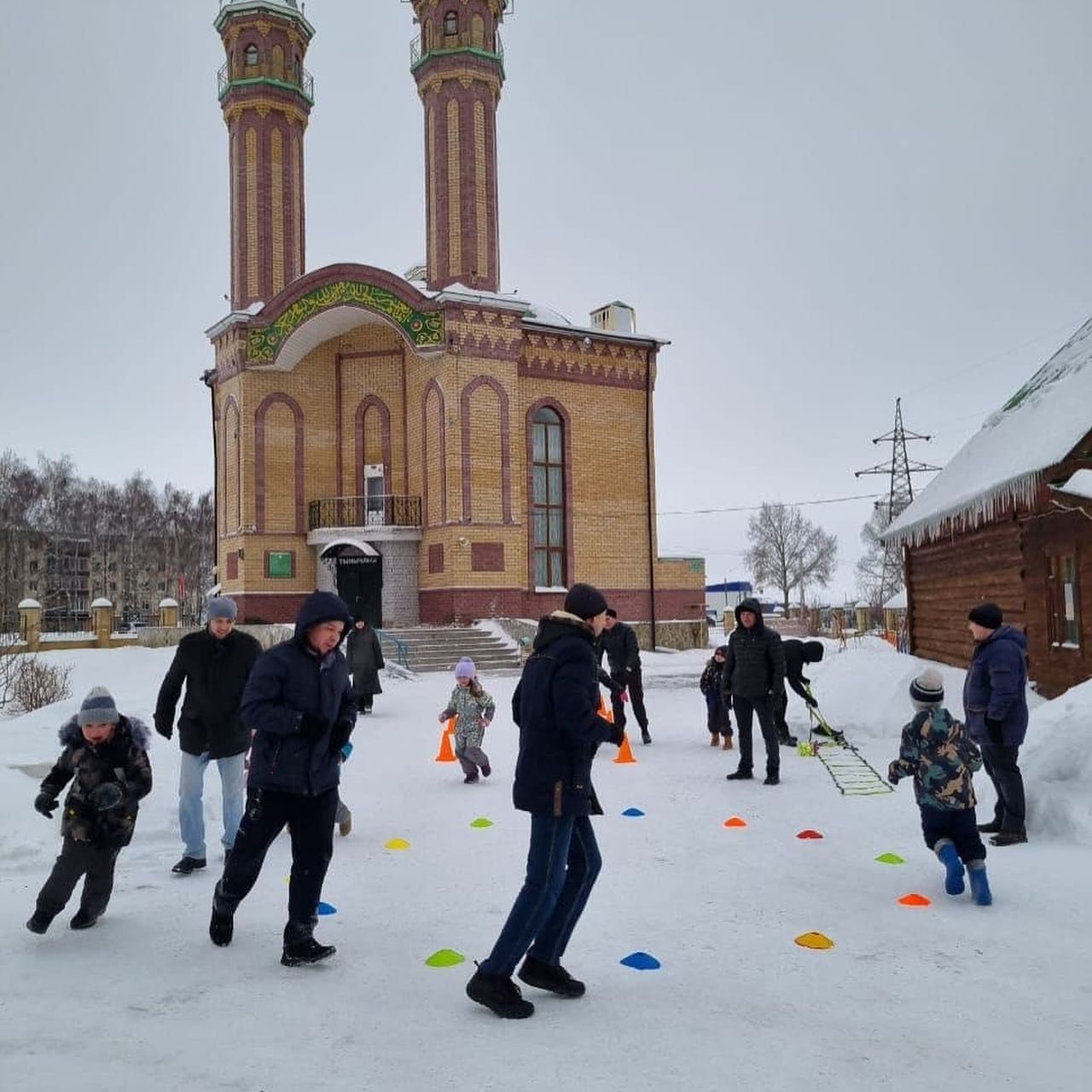 В мечети "Тынычлык" микрорайона Мирный провели зимнюю эстафету