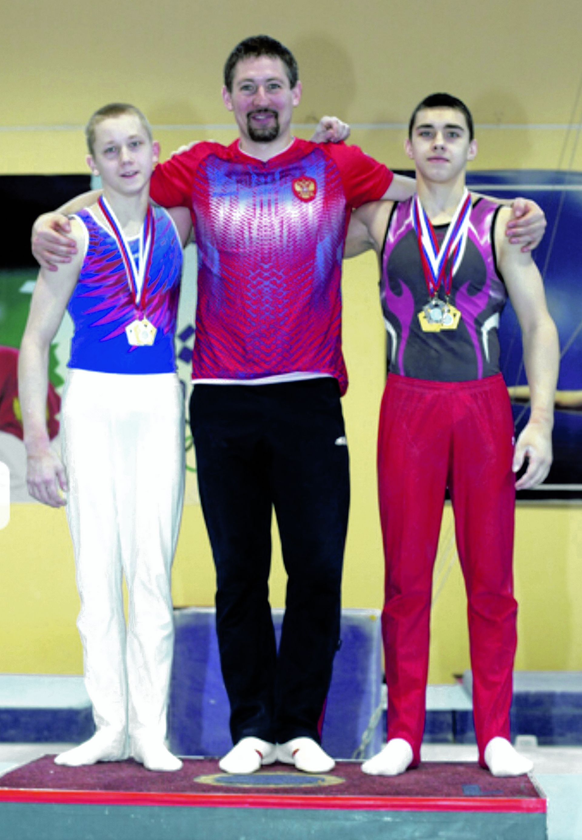 В Пензе завершилось первенство Приволжского федерального округа среди юниоров 14-17 лет и юниорок 13-15 лет по спортивной гимнастике
