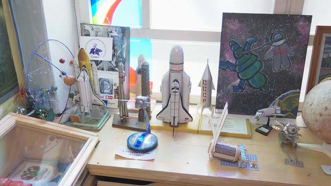 Их мечта – услышать дыхание космоса: Музей космонавтики принял новых экскурсоводов