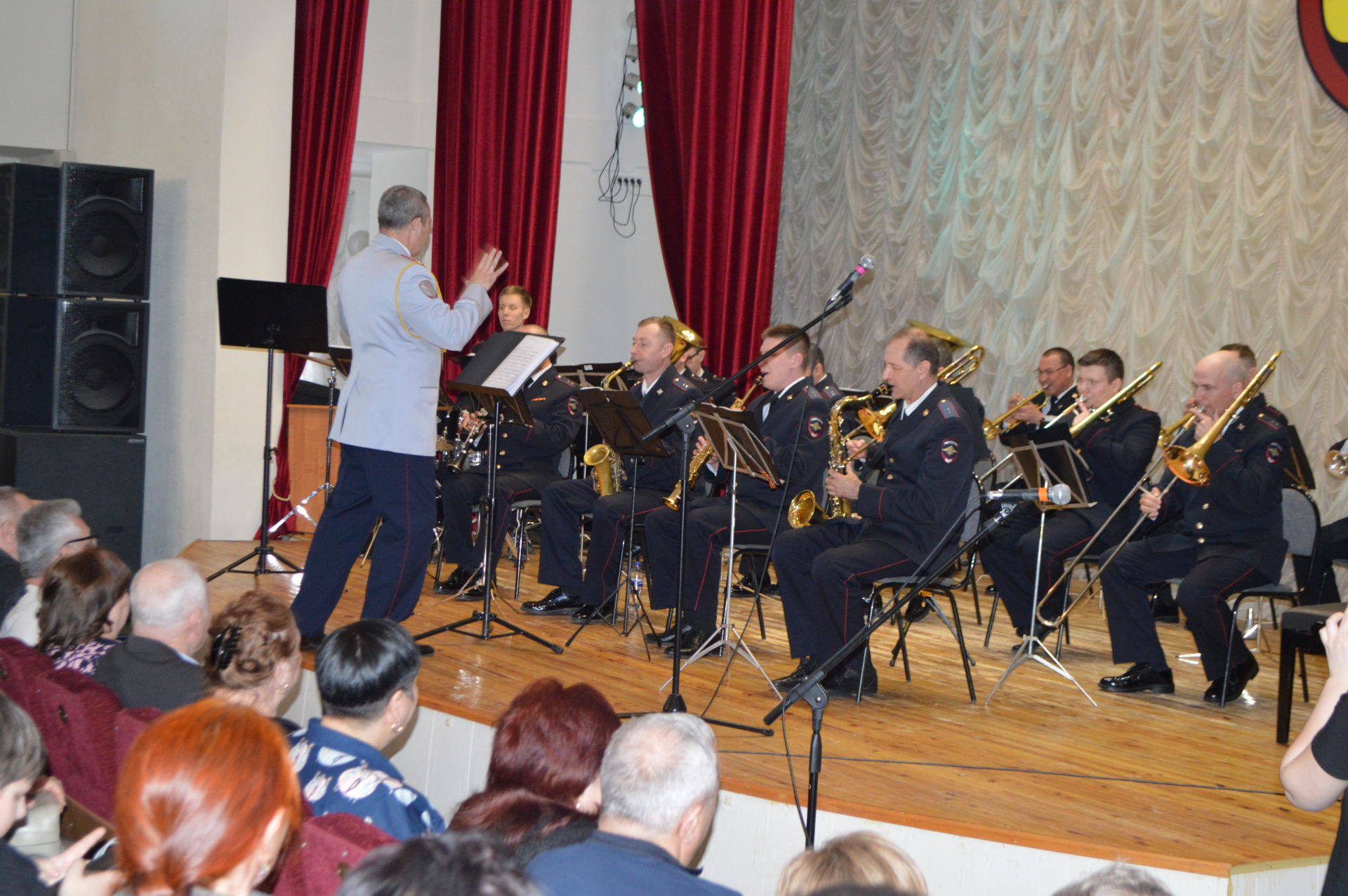 В Зеленодольской  музыкальной школе прошёл концерт в честь Дня ветеранов органов внутренних дел