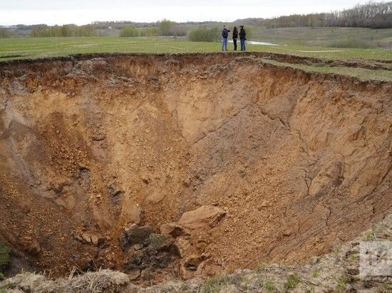 Карстовый провал образовался в Зеленодольском районе