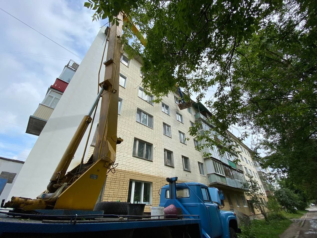 В Зеленодольске продолжается капитальный ремонт многоквартирных домов