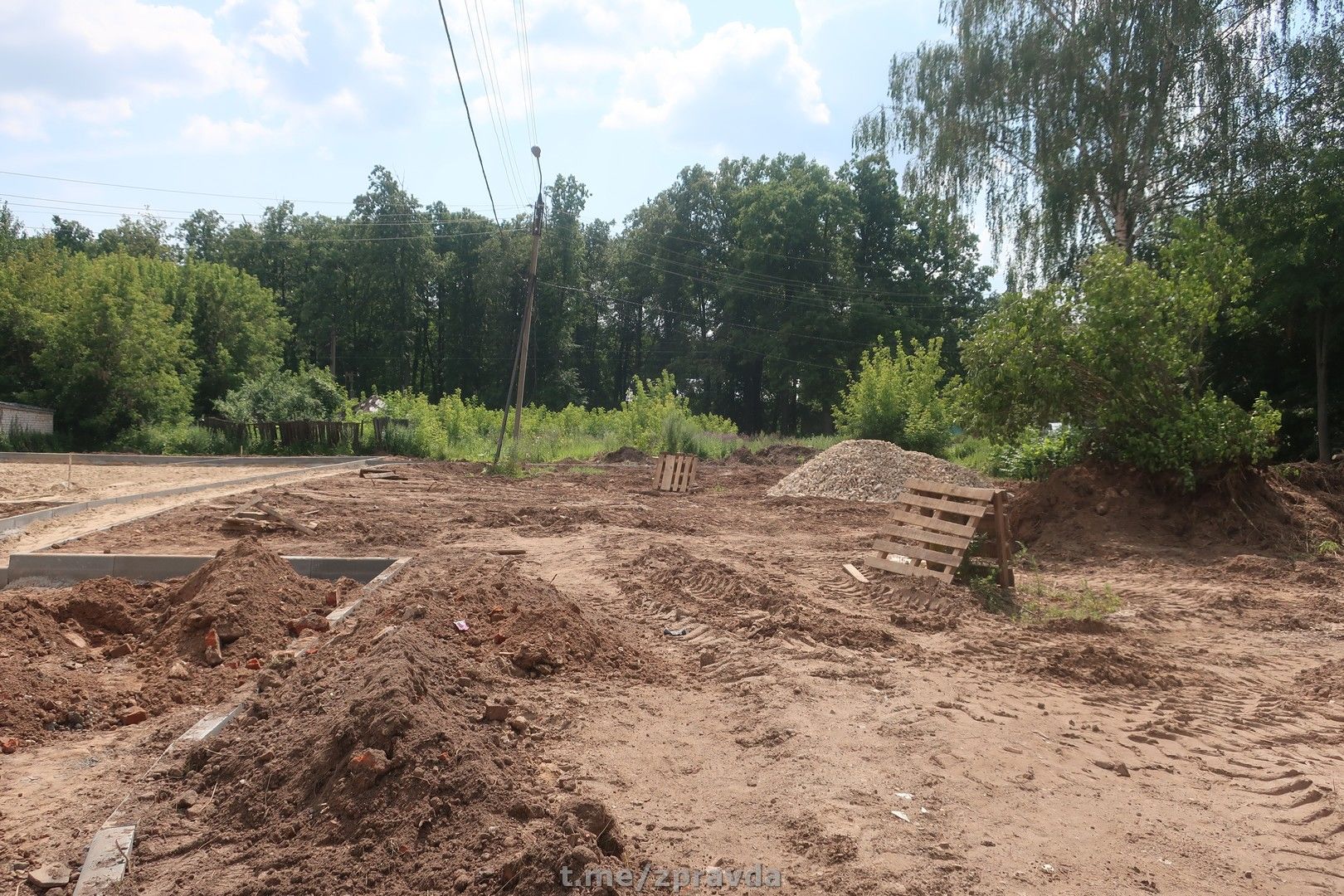 В Зеленодольске на ул.Загородной идут масштабные дорожные работы