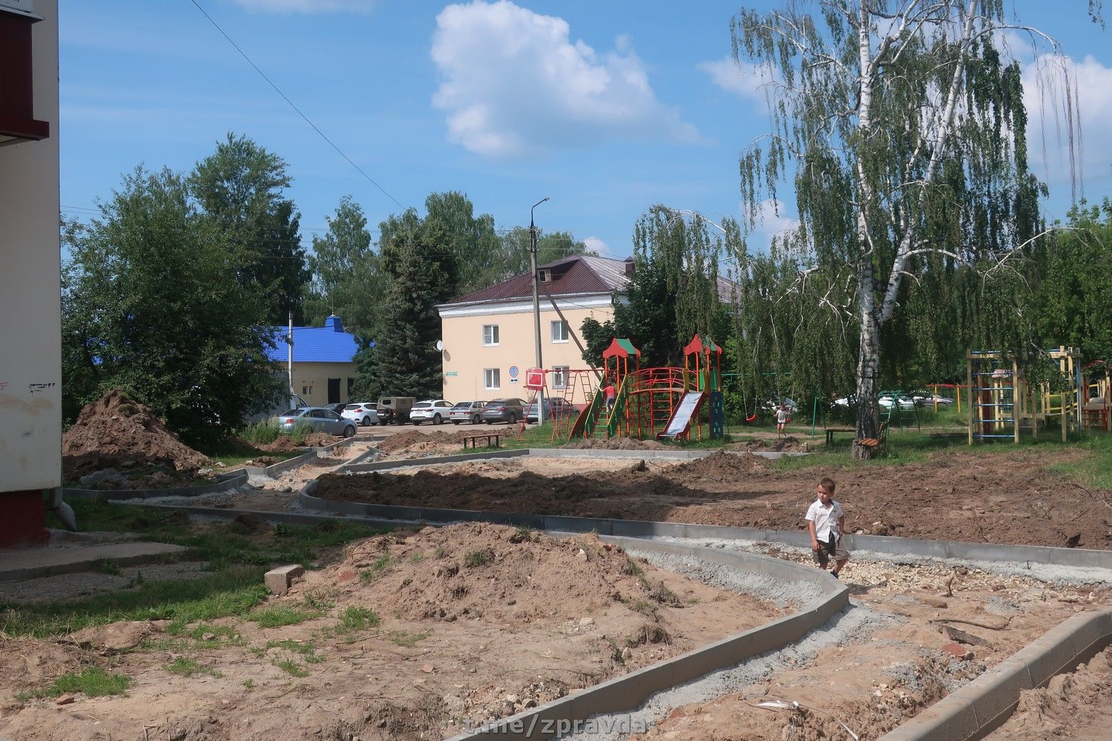 В Зеленодольске на ул.Загородной идут масштабные дорожные работы