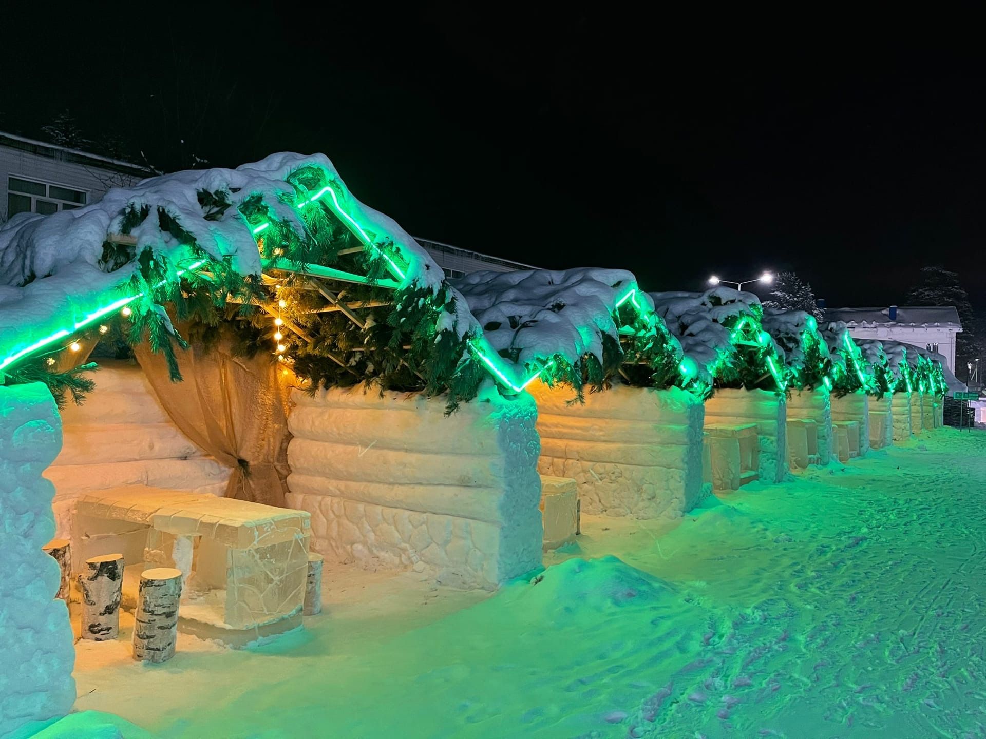В Раифе открылся Рождественский ледовый фестиваль