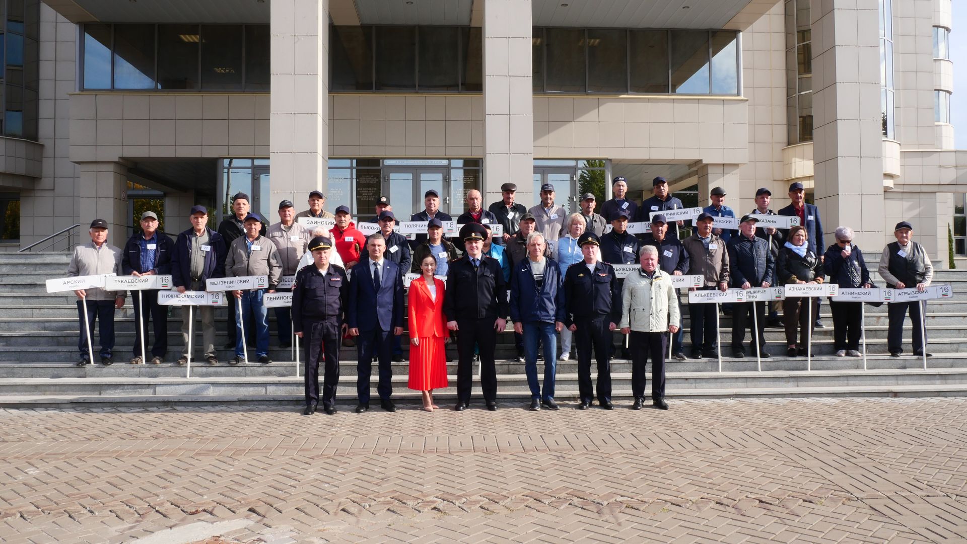 Автоледи из Зеленодольска стала лучшей в конкурсе пожилых водителей