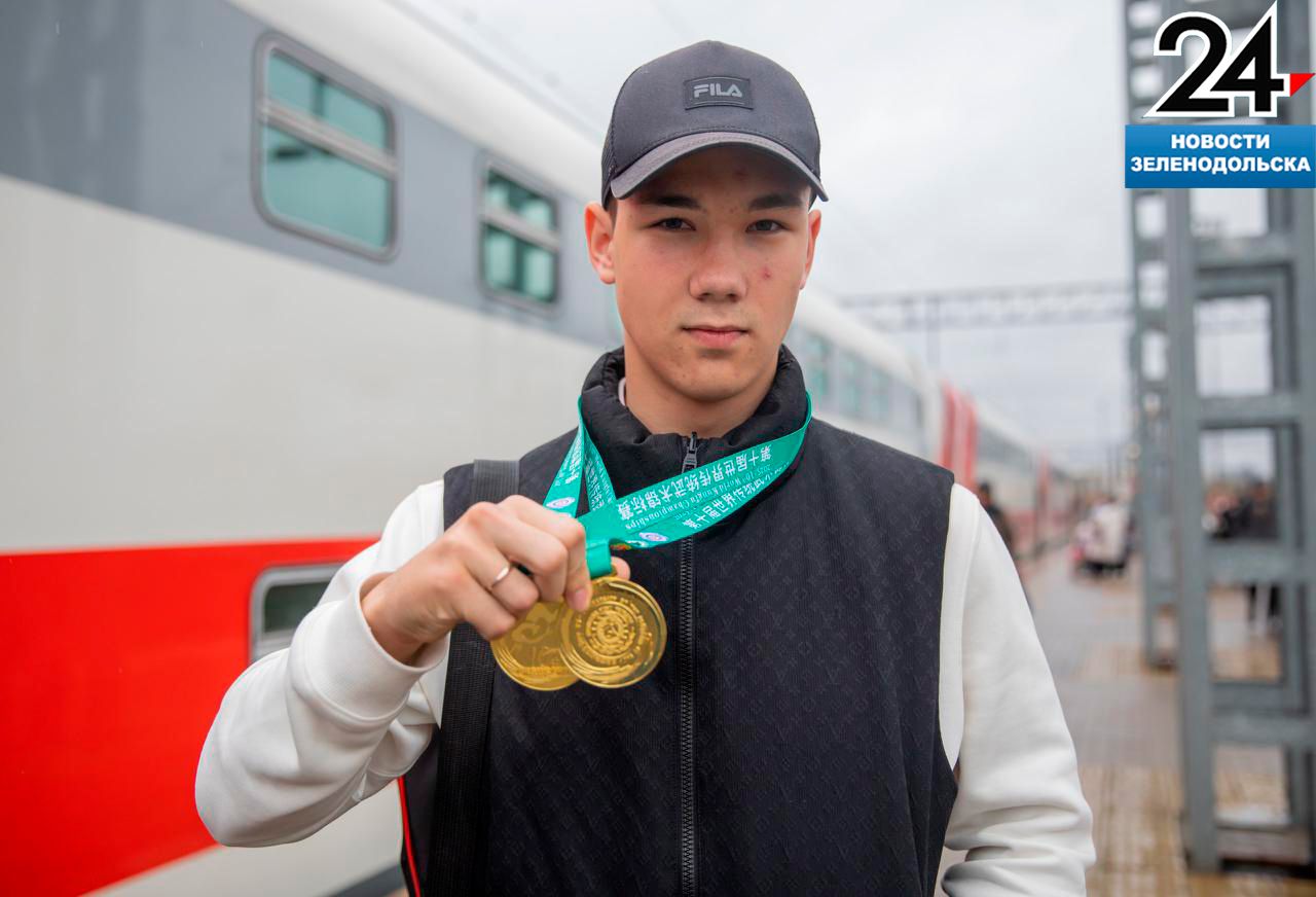 Зеленодолец Михаил Минаков завоевал две золотые медали по ушу в Китае