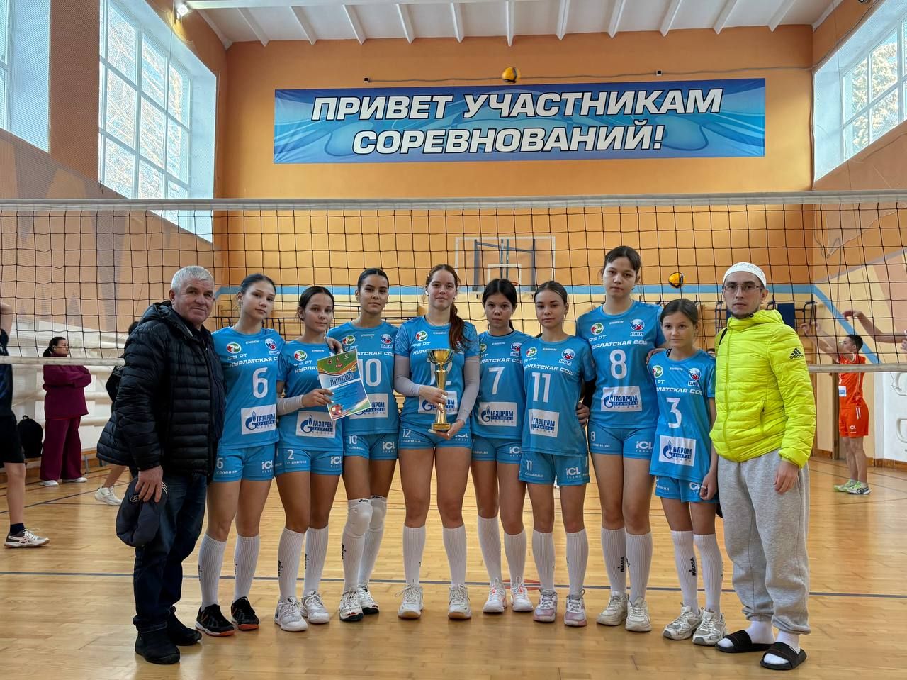 В финале первенства Зеленодольского района по волейболу среди девушек встретились 9 команд