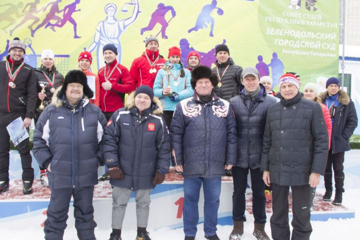 Фоторепортаж: Соревнования по лыжным гонкам среди работников судов РТ
