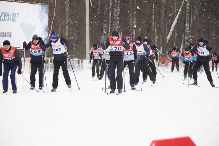 Фоторепортаж: Соревнования по лыжным гонкам среди работников судов РТ
