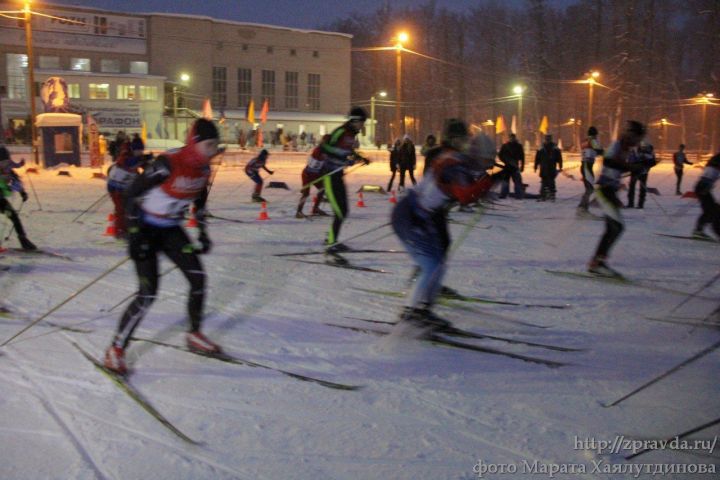В Зеленодольске прошла лыжная гонка Звезд перед Рождеством